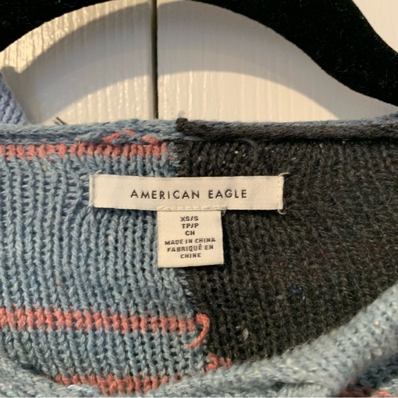 American Eagle Sweatshirt - Picture 3 of 5